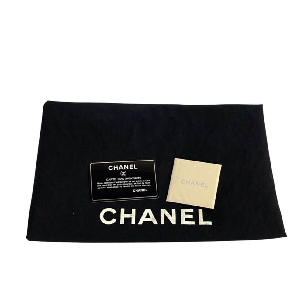 Chanel Mademoiselle Black Leather Shoulder Bag (Pre-Owned) - Picture 8 of 10